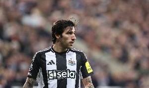 九游网-米体：托纳利仍是尤文中场引援首选，道格拉斯可能被加入交易