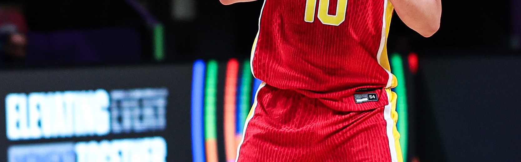 北青体育：王俊杰暂无计划打CBA，大学毕业后他有望冲击NBA