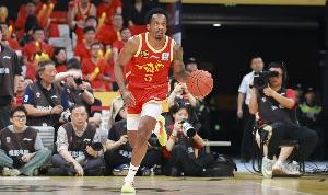 得分双核！广厦首发双外援半场得分皆上双 布朗10分&amp;奈特13分