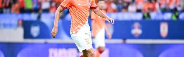 九游体育-专访海牛中场大将钟晋宝：感谢在青岛两年的经历