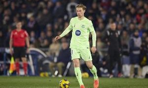 世体：德容告知经纪人不会听取其他俱乐部报价，利物浦、曼联有意