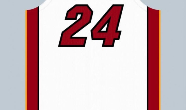 冤大头！鲍科比刚花钱买下24号球衣 原主人今天被交易